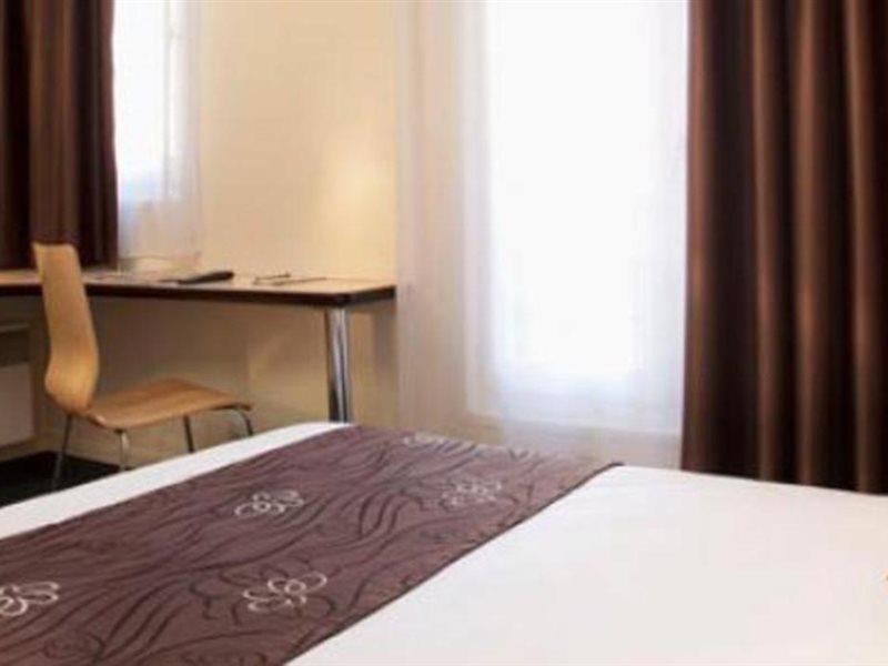 Hotel Ibis Centre Mairie Clichy