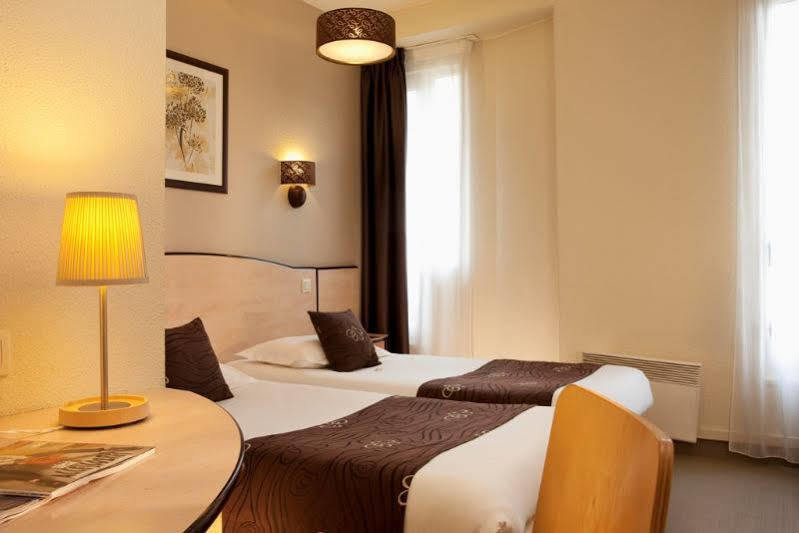 Ibis Centre Mairie Hotel